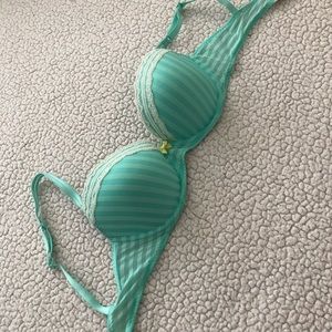 Betsy Johnson Bra